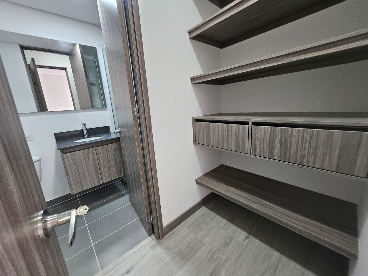 Apartamento para estrenar en arriendo en Las Palmas Medellín