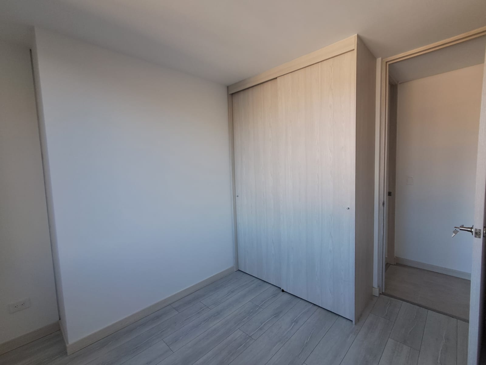 Apartamento en venta en Los Colores   Medellín