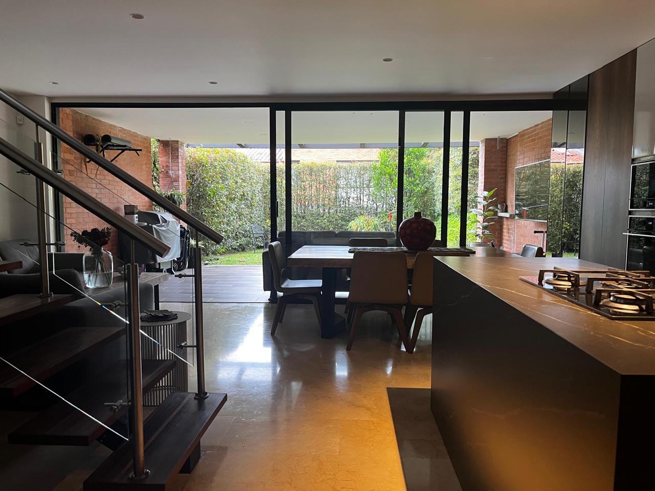 Casa para la venta en Envigado la Calleja