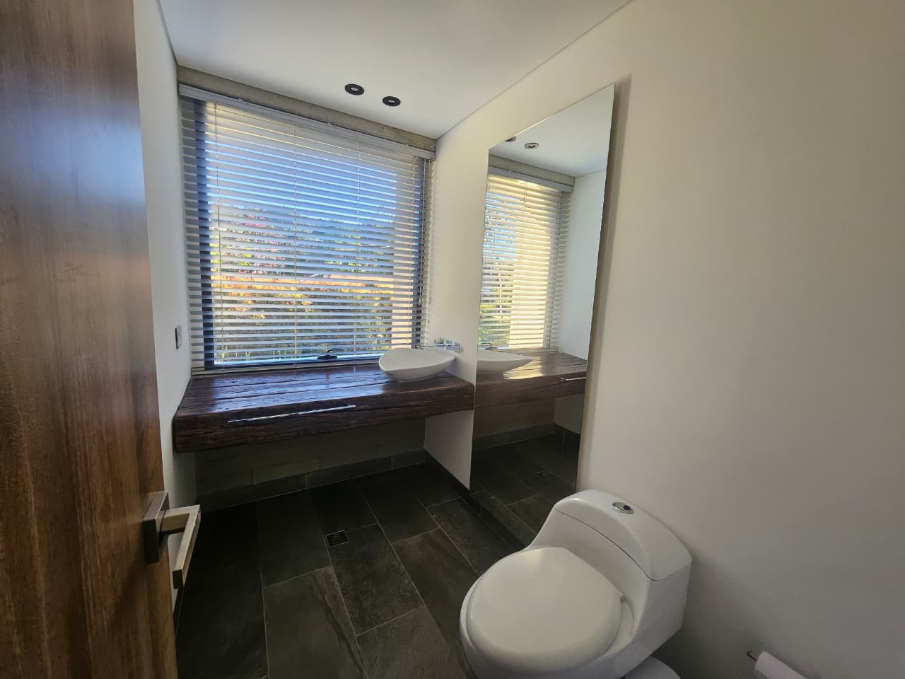 Casa para arriendo en Envigado Loma del Escobero