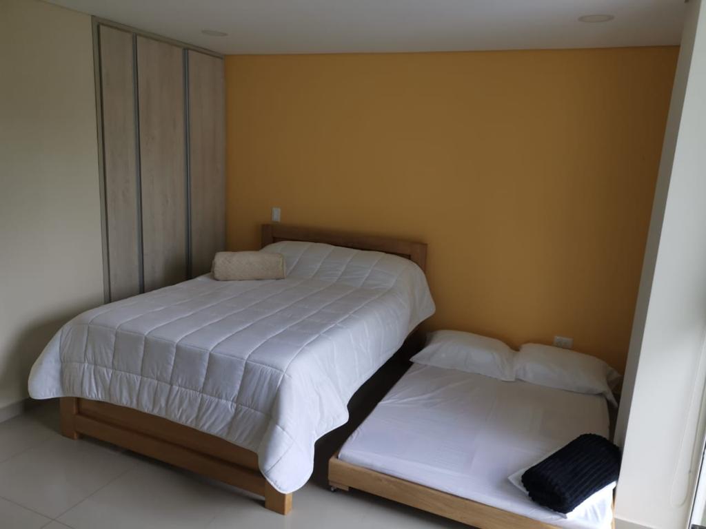 Casa finca en venta en Guatapé  Antioquia con acceso a la represa