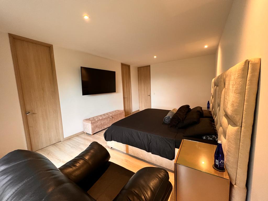 Casa para la venta en Envigado la Calleja
