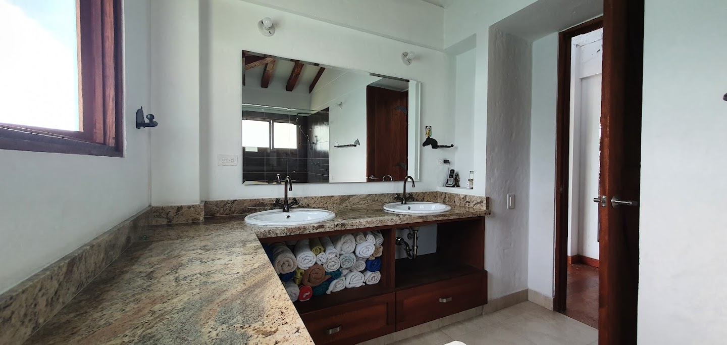 Casa para la venta en La Estrella Cerca del Parque - Antioquia