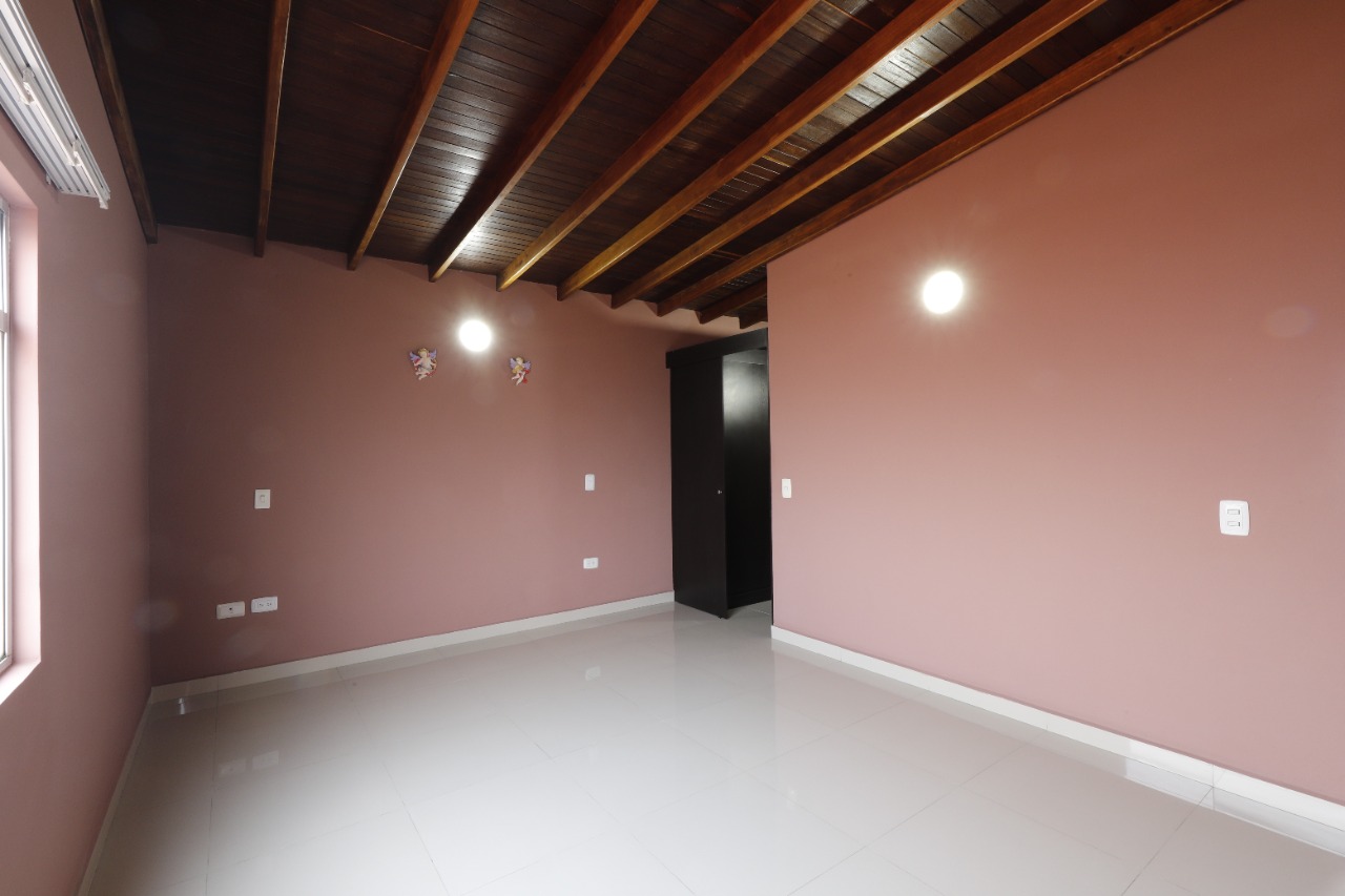 Apartamento duplex en venta en Laureles