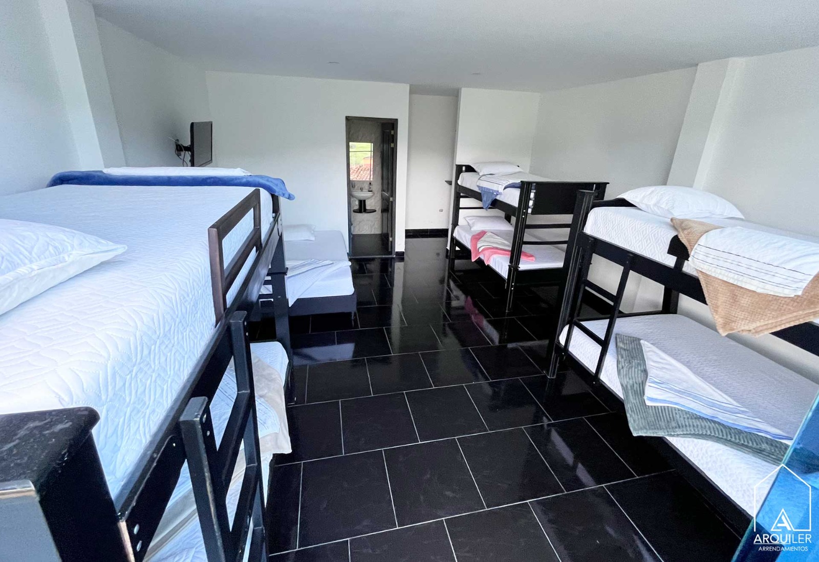 Casa campestre para venta en Andes Antioquia via Hispania