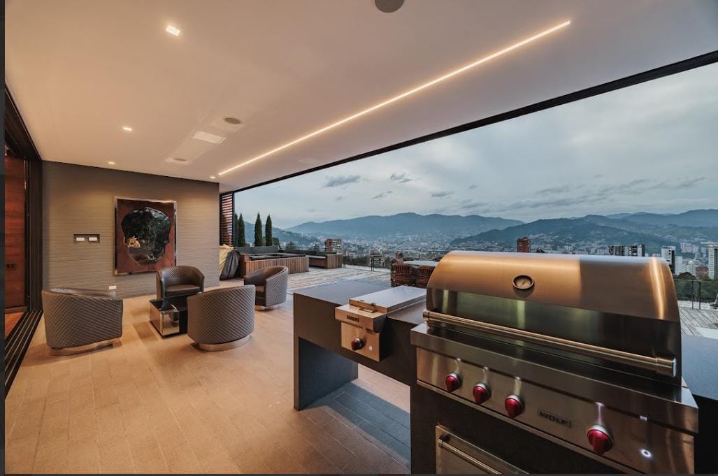 Apartamento amoblado para la venta- Poblado los Balsos Medellín