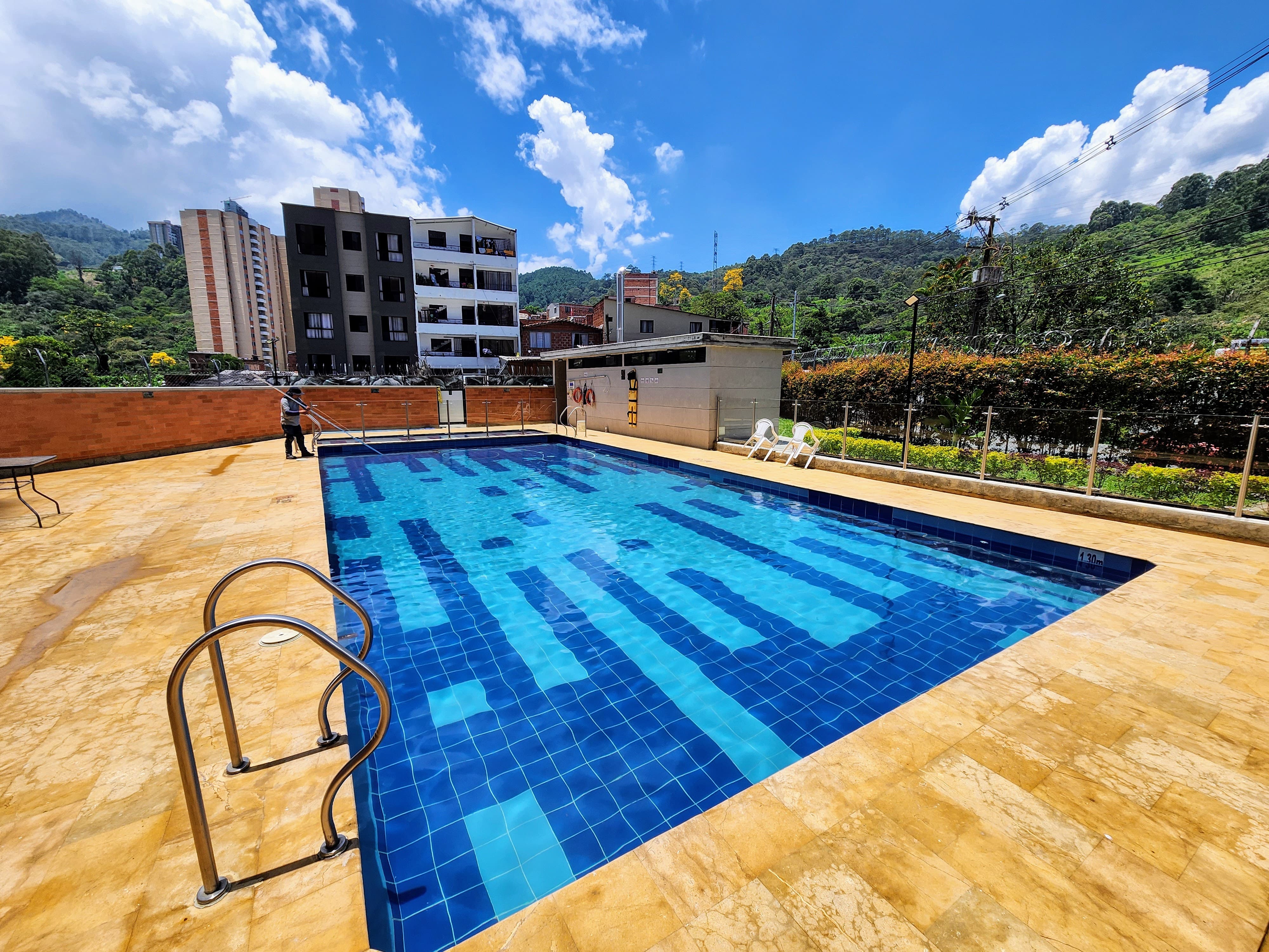 Apartamento en venta en sabaneta 400 millones