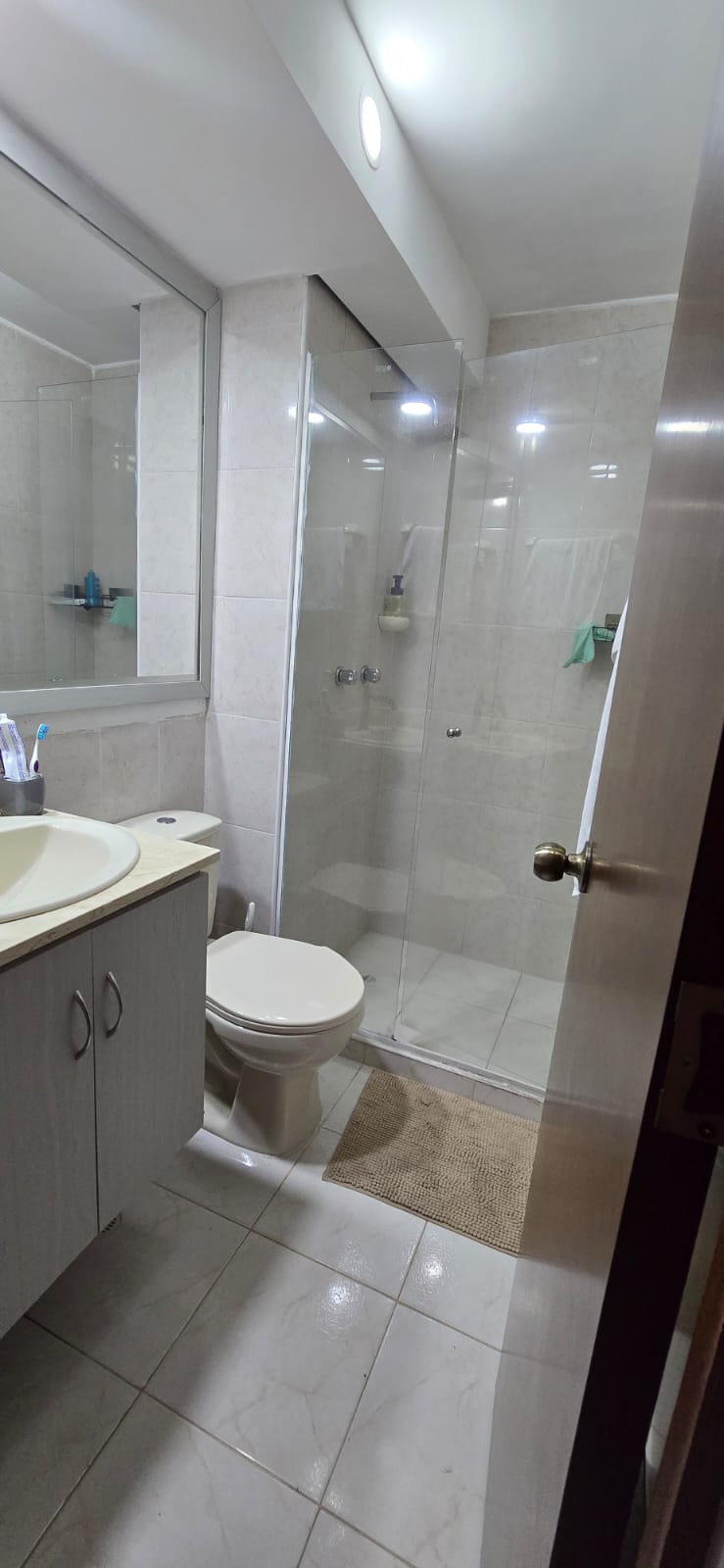 Apartamento en venta Medellin Loma de los Bernal