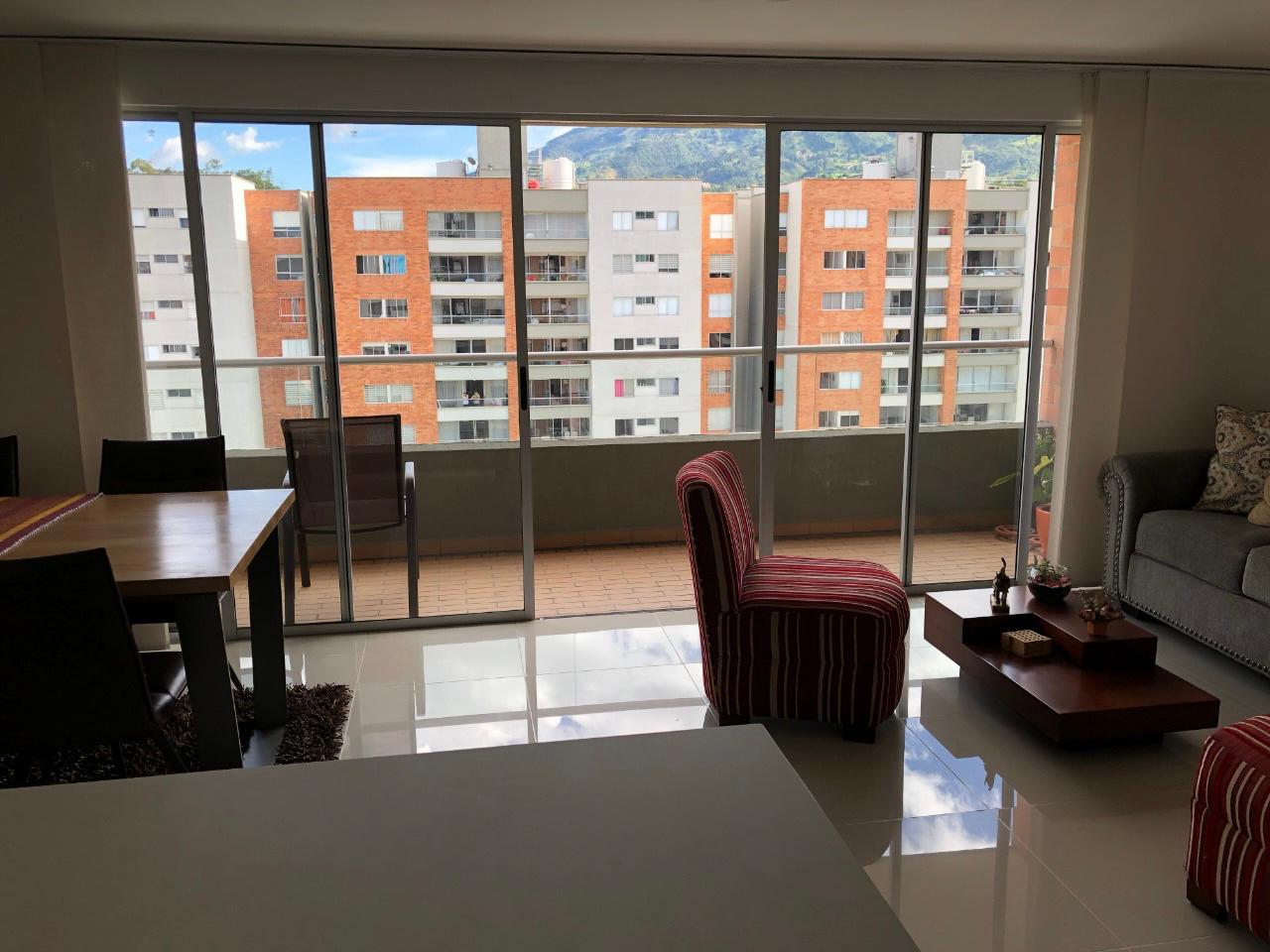 Apartamento en venta en la Estrella Suramerica