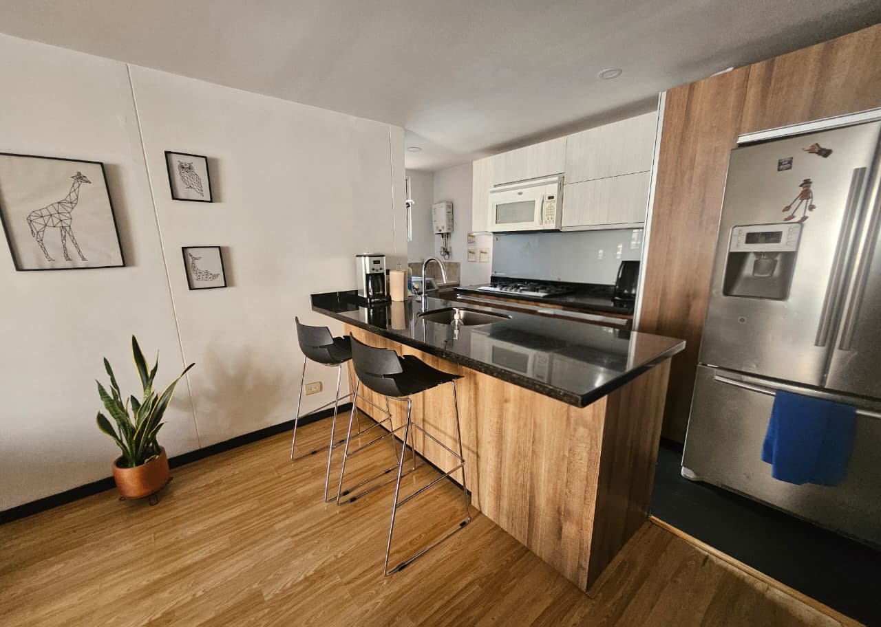 Apartamento amoblado en arriendo en Ciudad del Río El Poblado