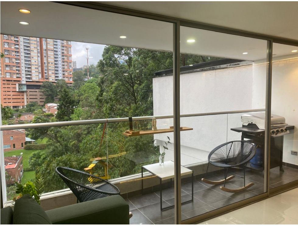 Apartamento en venta en Envigado Loma del Esmeraldal