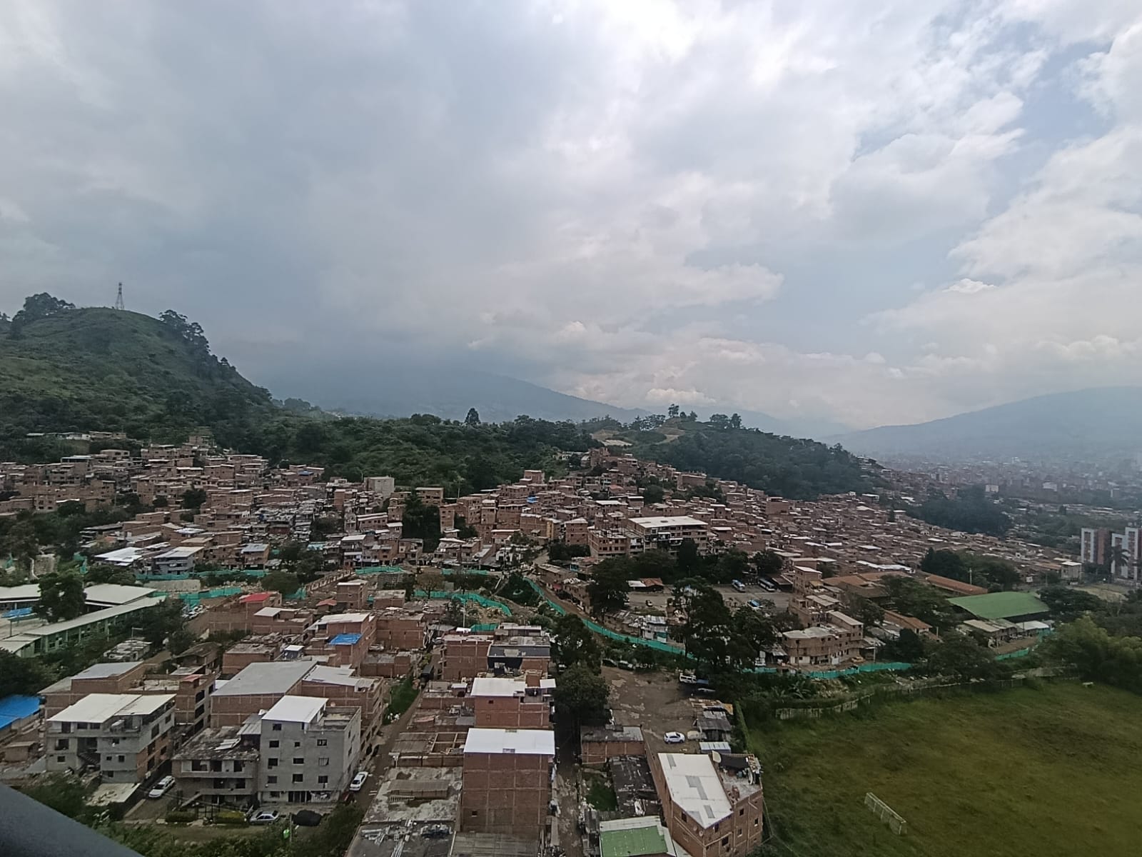 Arriendo apartamento en La Loma de Los Bernal