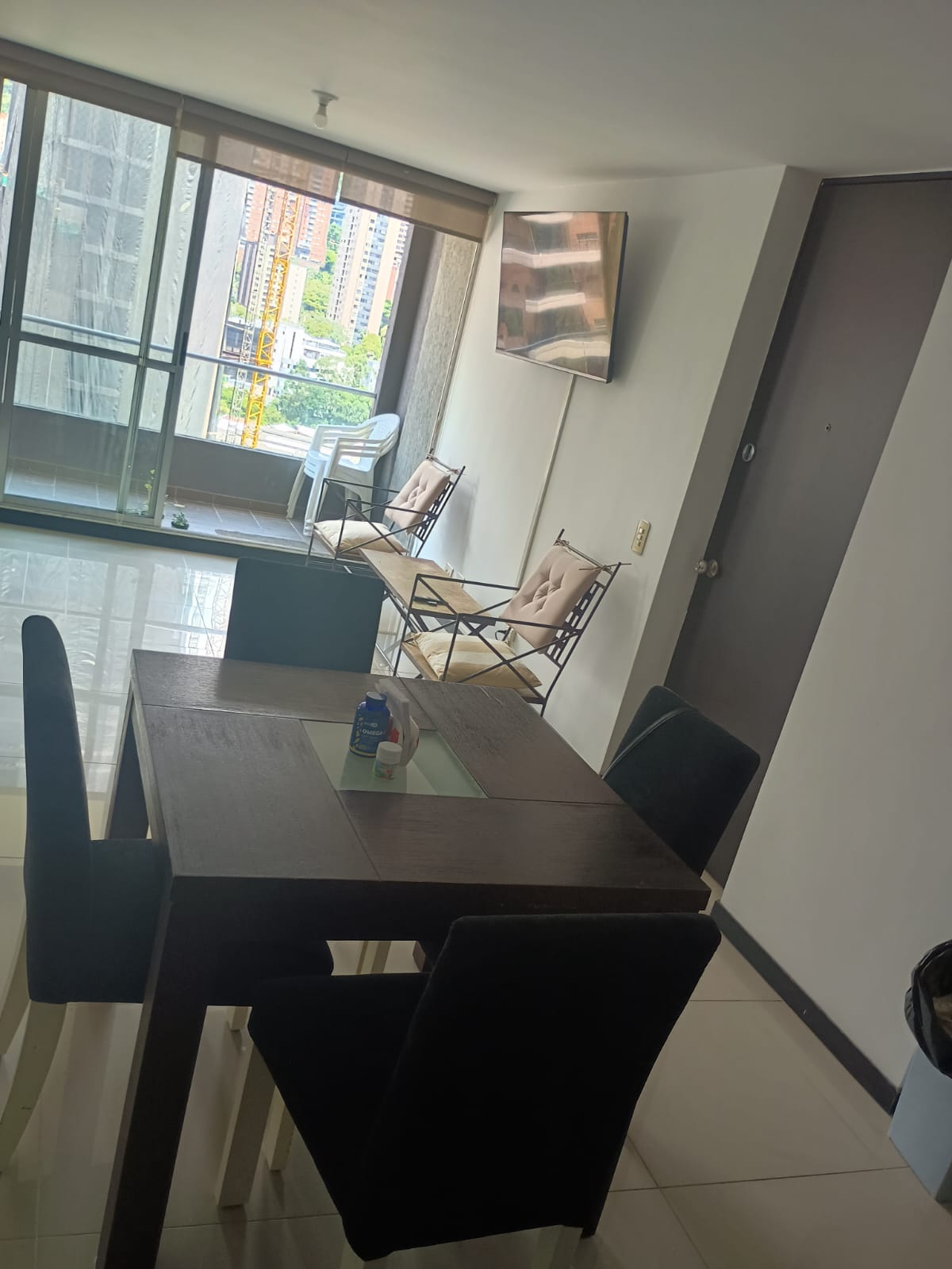 Apartamento amoblado en arriendo en Ciudad del Río El Poblado