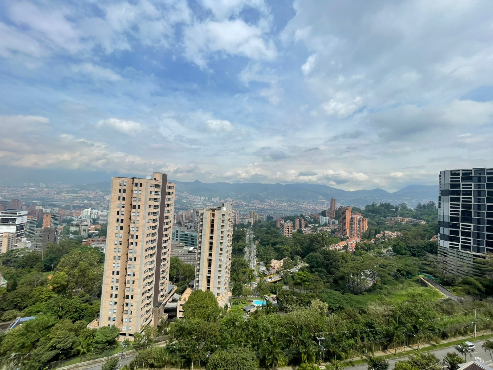 Apartamento en arriendo en Poblado Las Palmas