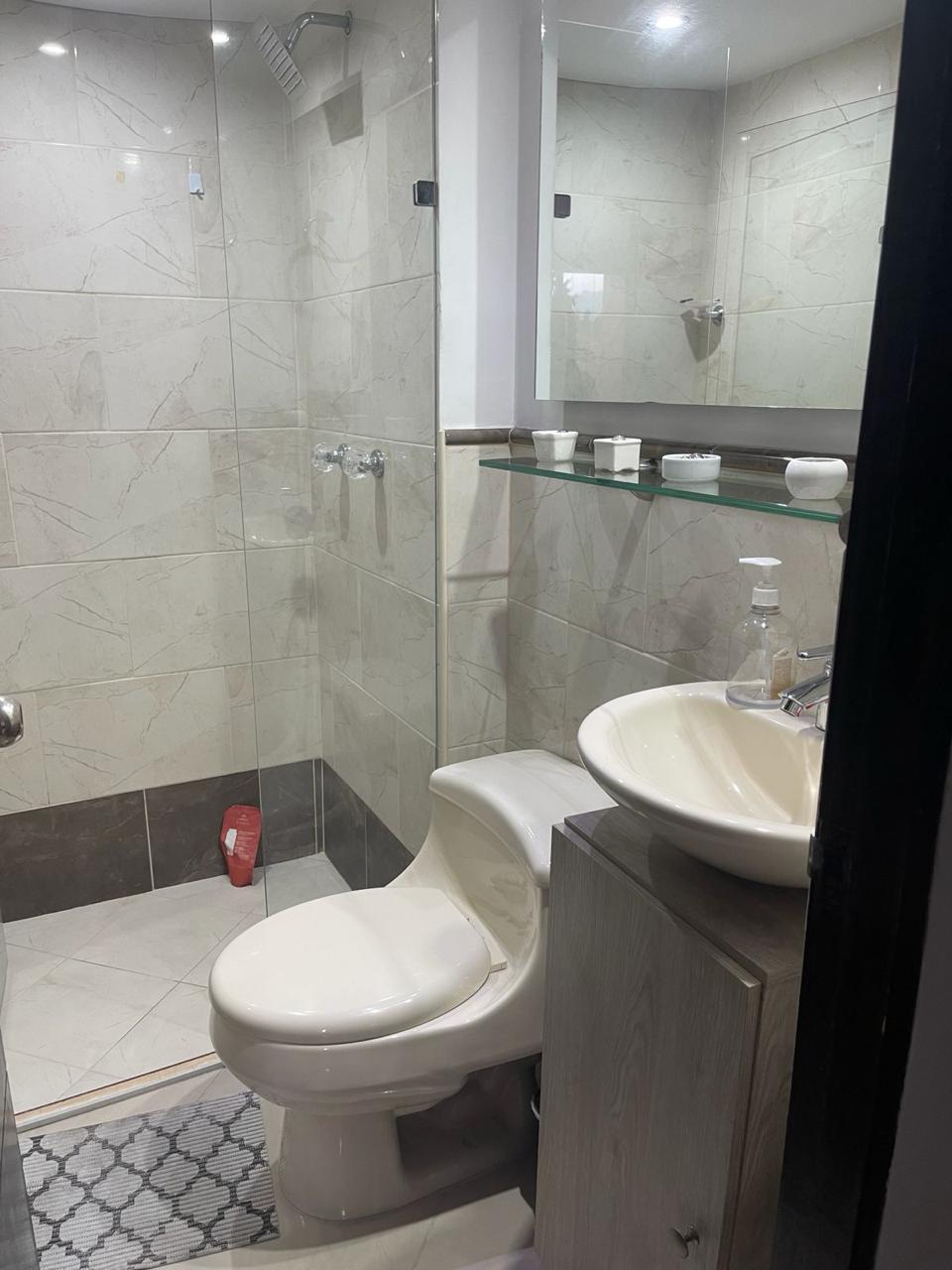 Apartamento en venta en San German - Robledo