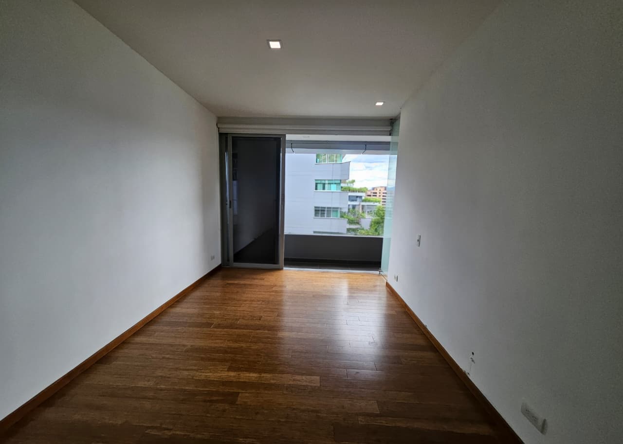 Apartaestudio para arriendo en El Tesoro Poblado