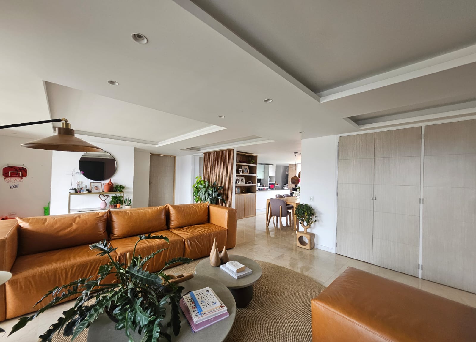 Apartamento para arriendo en La Calera Poblado Medellin