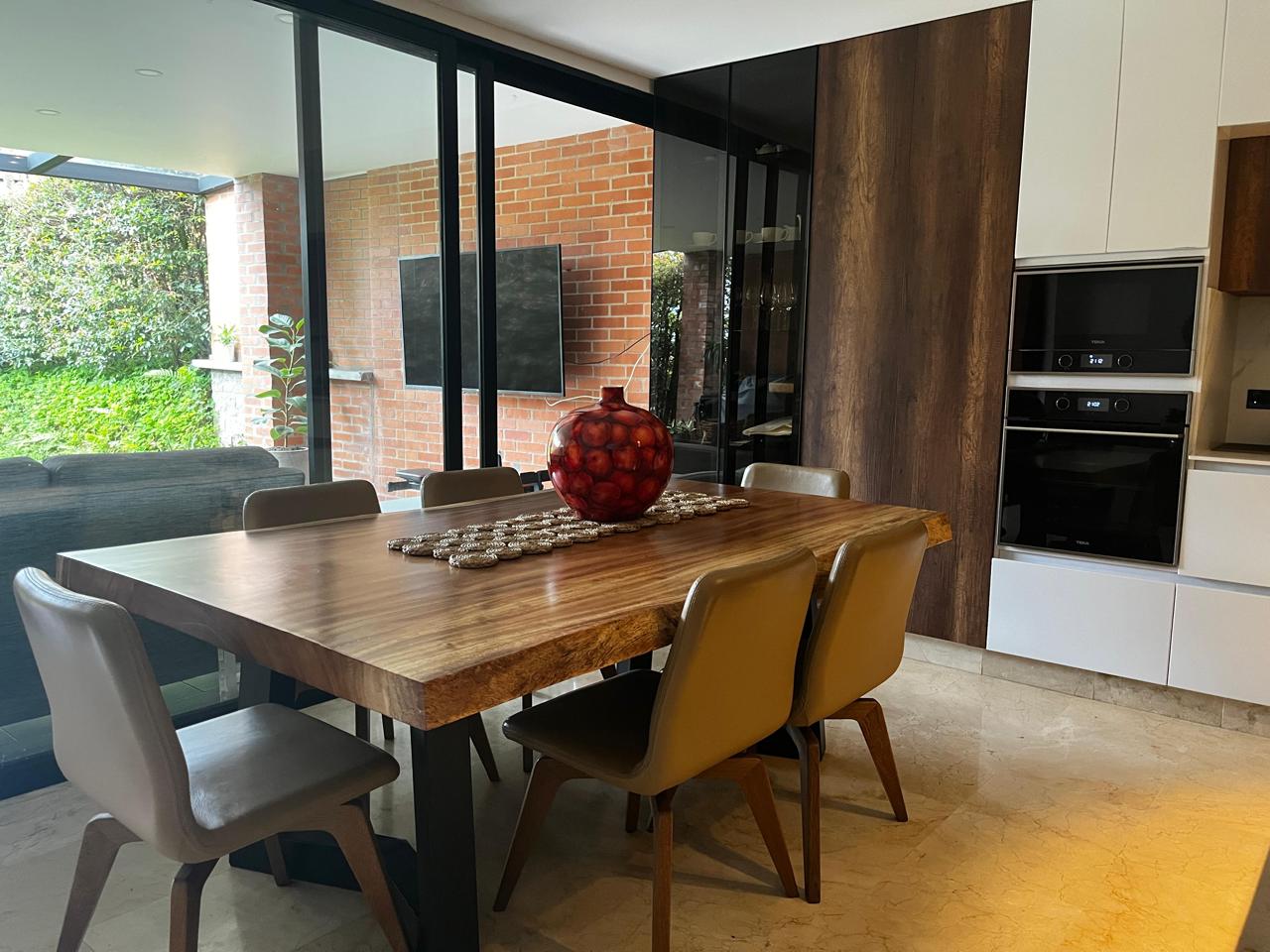 Casa para la venta en Envigado la Calleja
