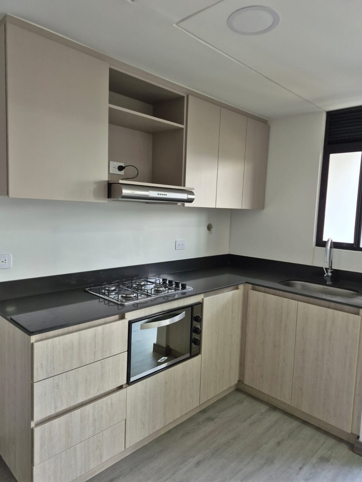 Apartamento para estrenar en arriendo en Las Palmas Medellín