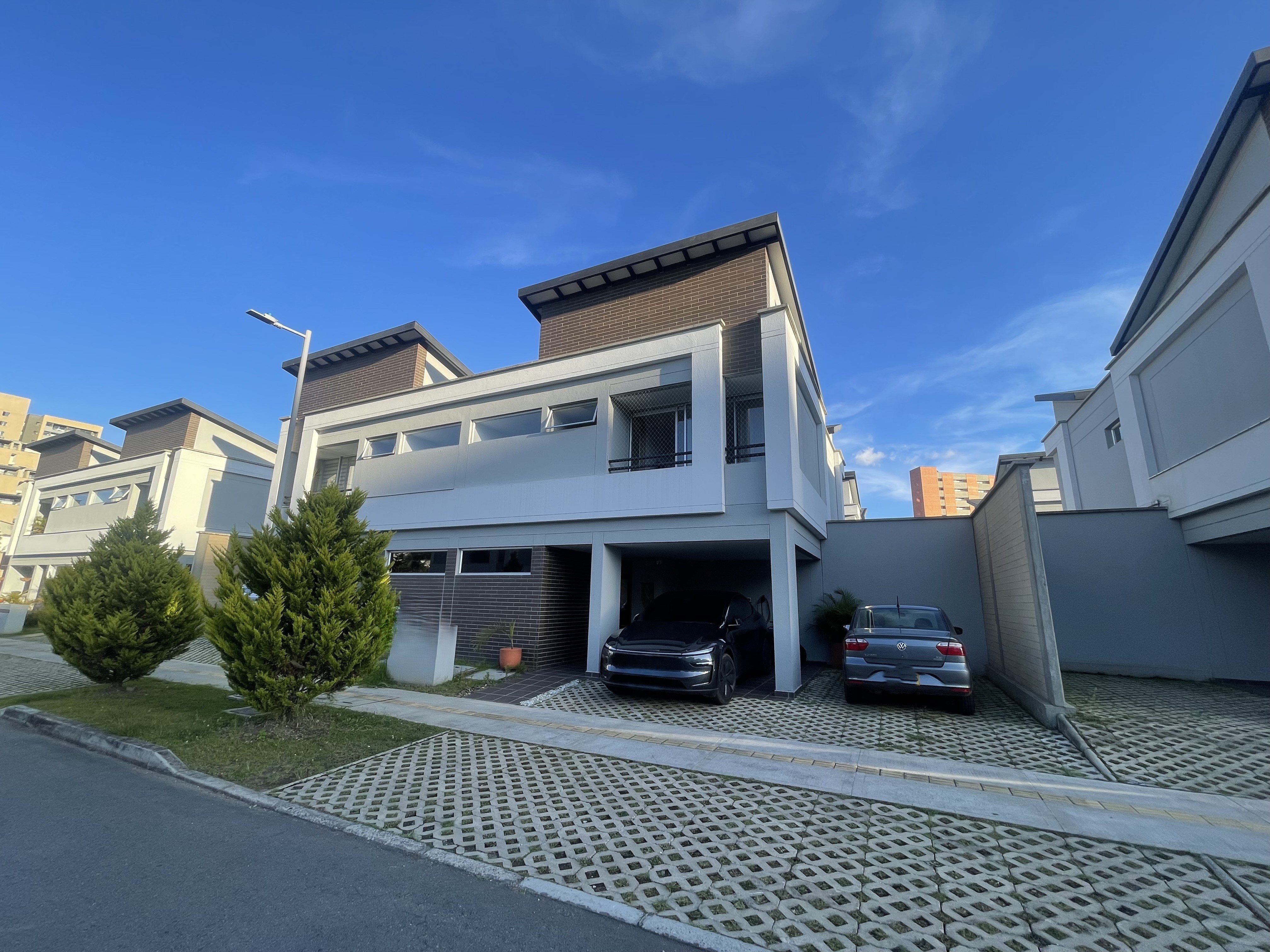 Casa para la venta en rionegro sector Barro Blanco