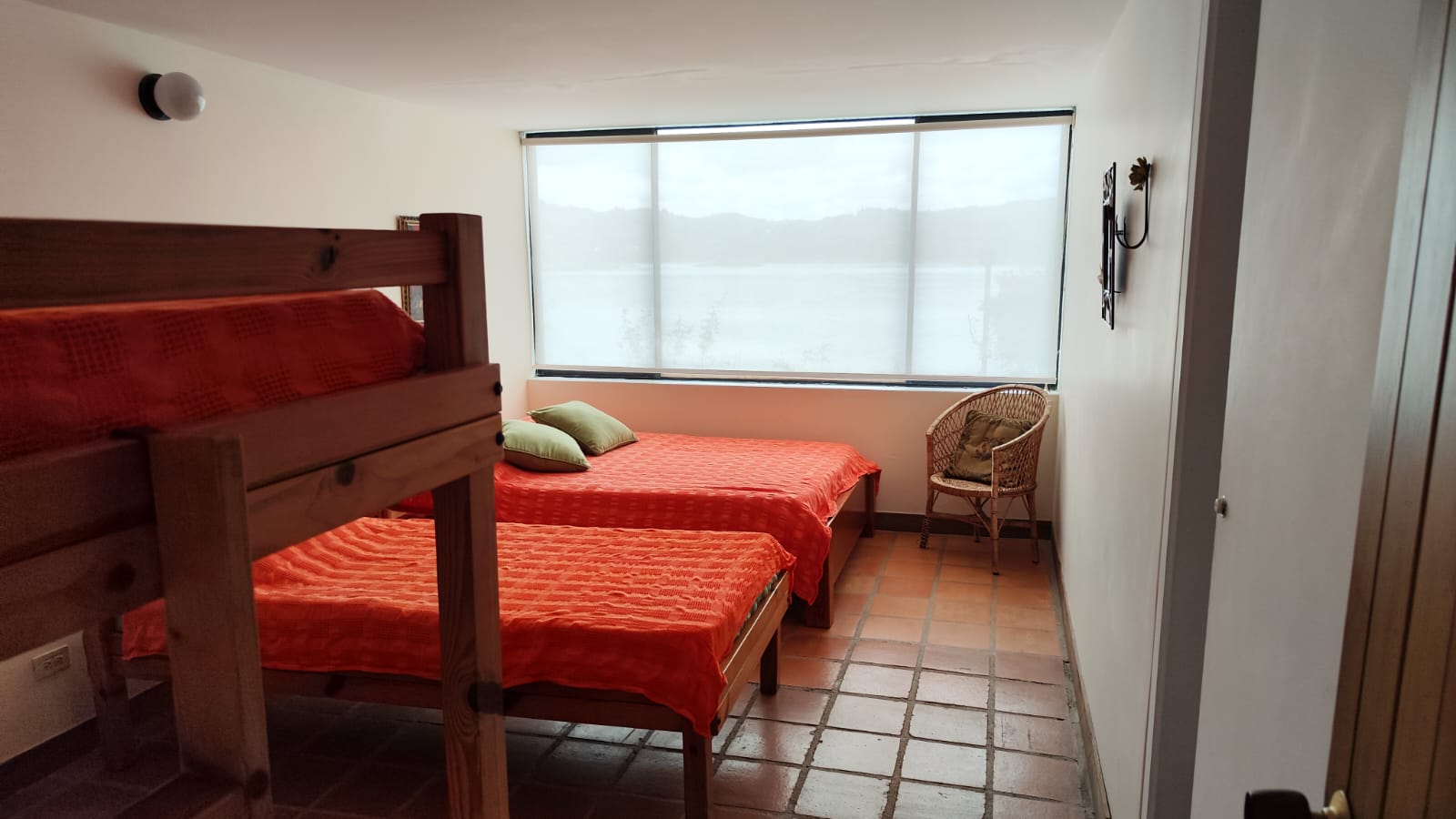 Casa finca en venta en Guatape  Antioquia con acceso a la represa