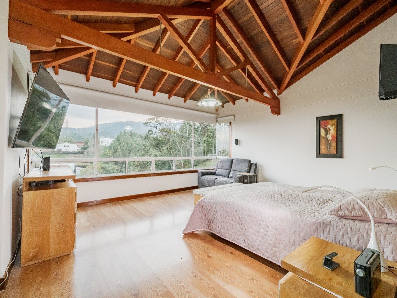 Casa en venta en Loma del Escobero Envigado