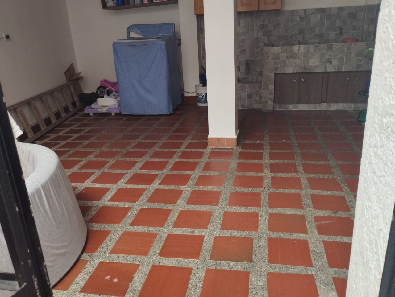 CASA EN VENTA AMERICA