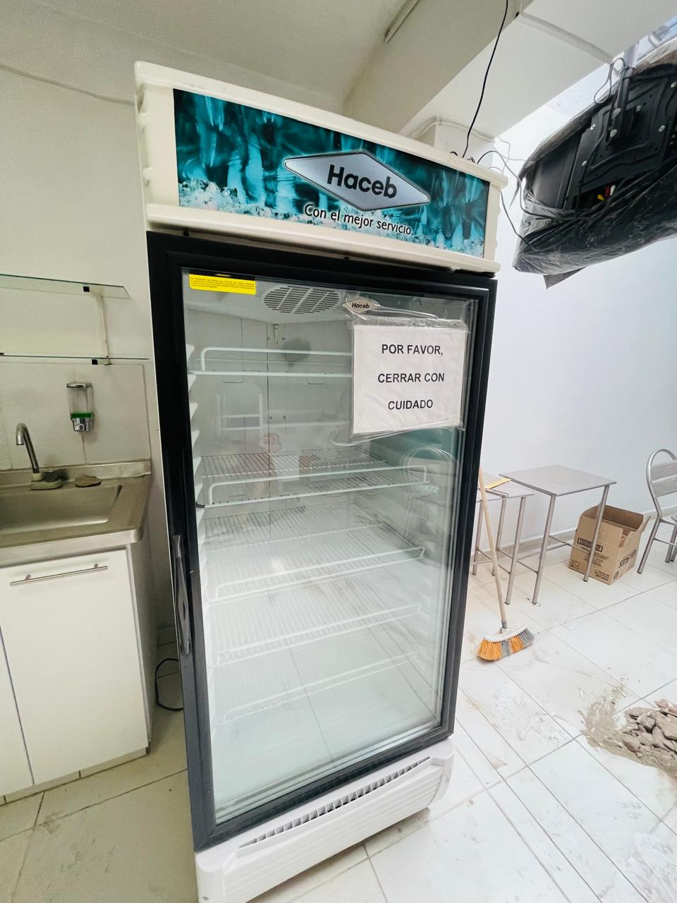 Se arrienda casa local en bello la cumbre