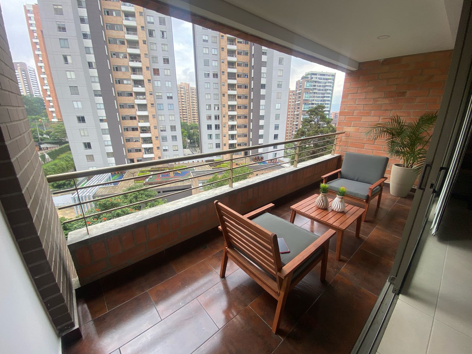 Apartamento amoblado en arriendo Poblado Los Parra