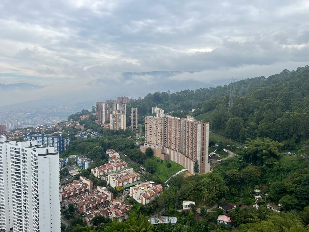 Apartamento para la venta en las Palmas Medellín