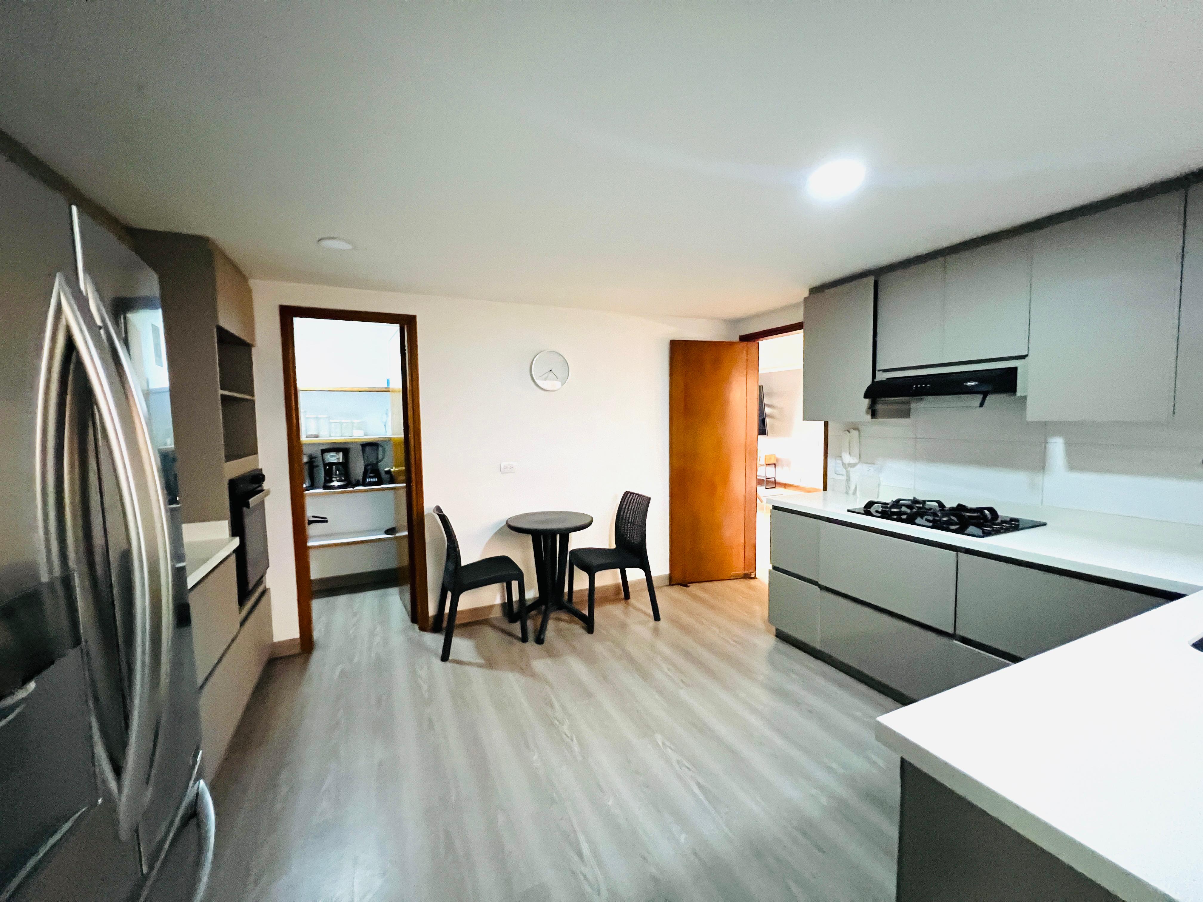 Apartamento amoblado en venta Castropol el Poblado