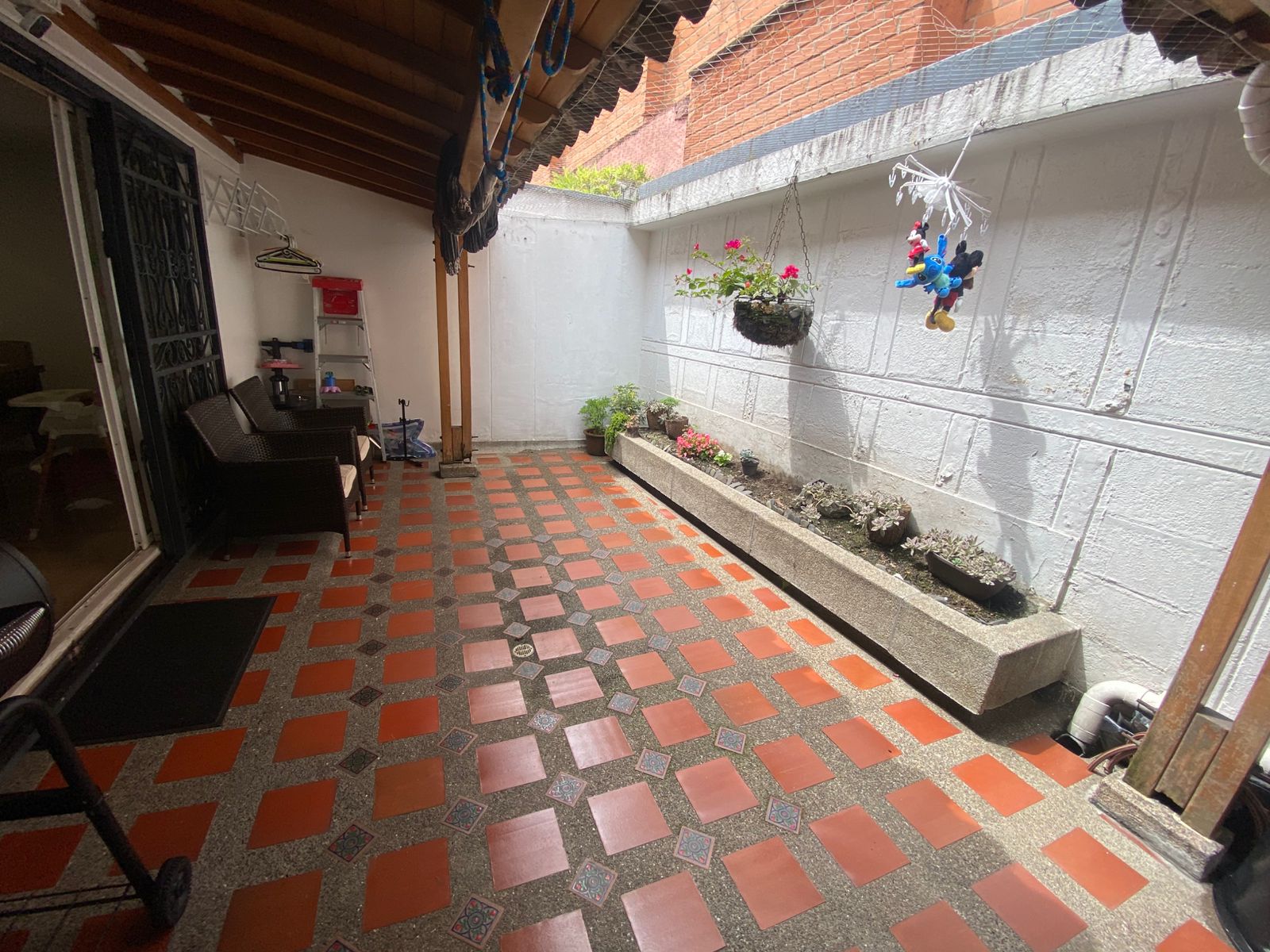 Casa para la Venta en Loma de los Bernal Medellin