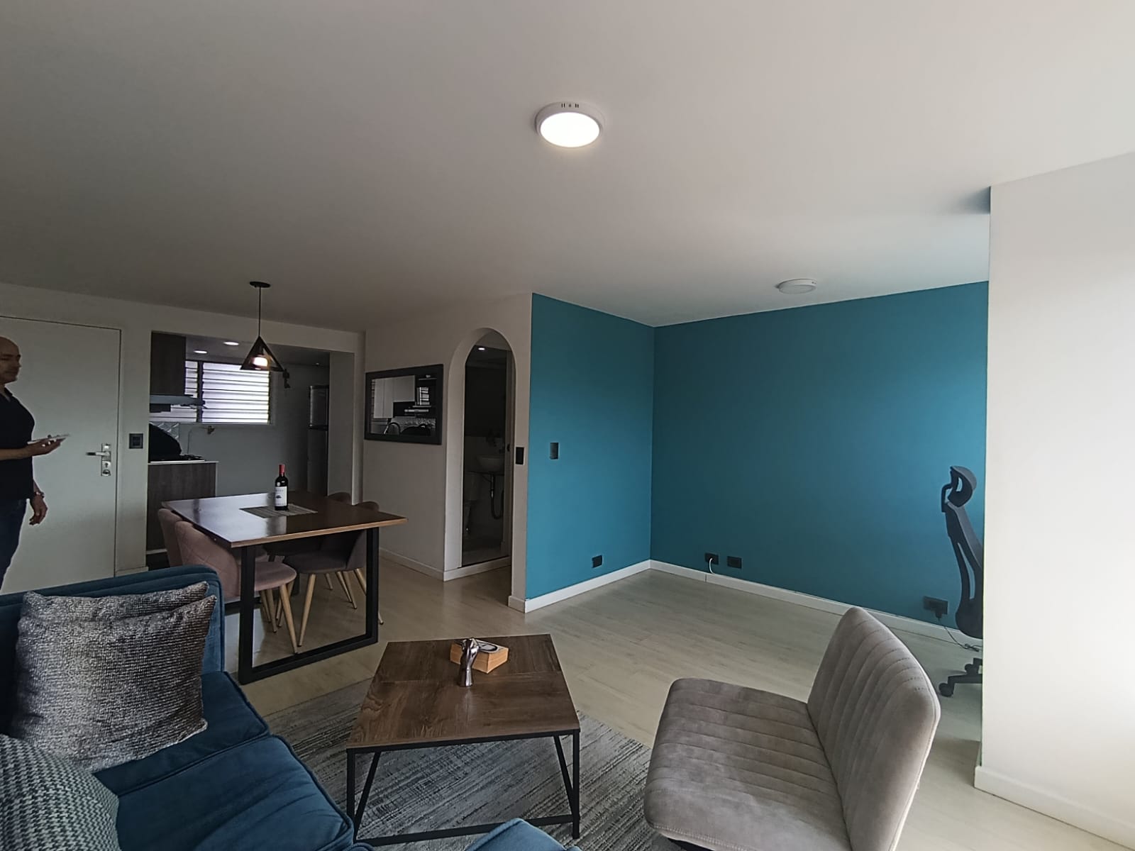 APARTAMENTO AMOBLADO EN  ARRIENDO EN BELEN