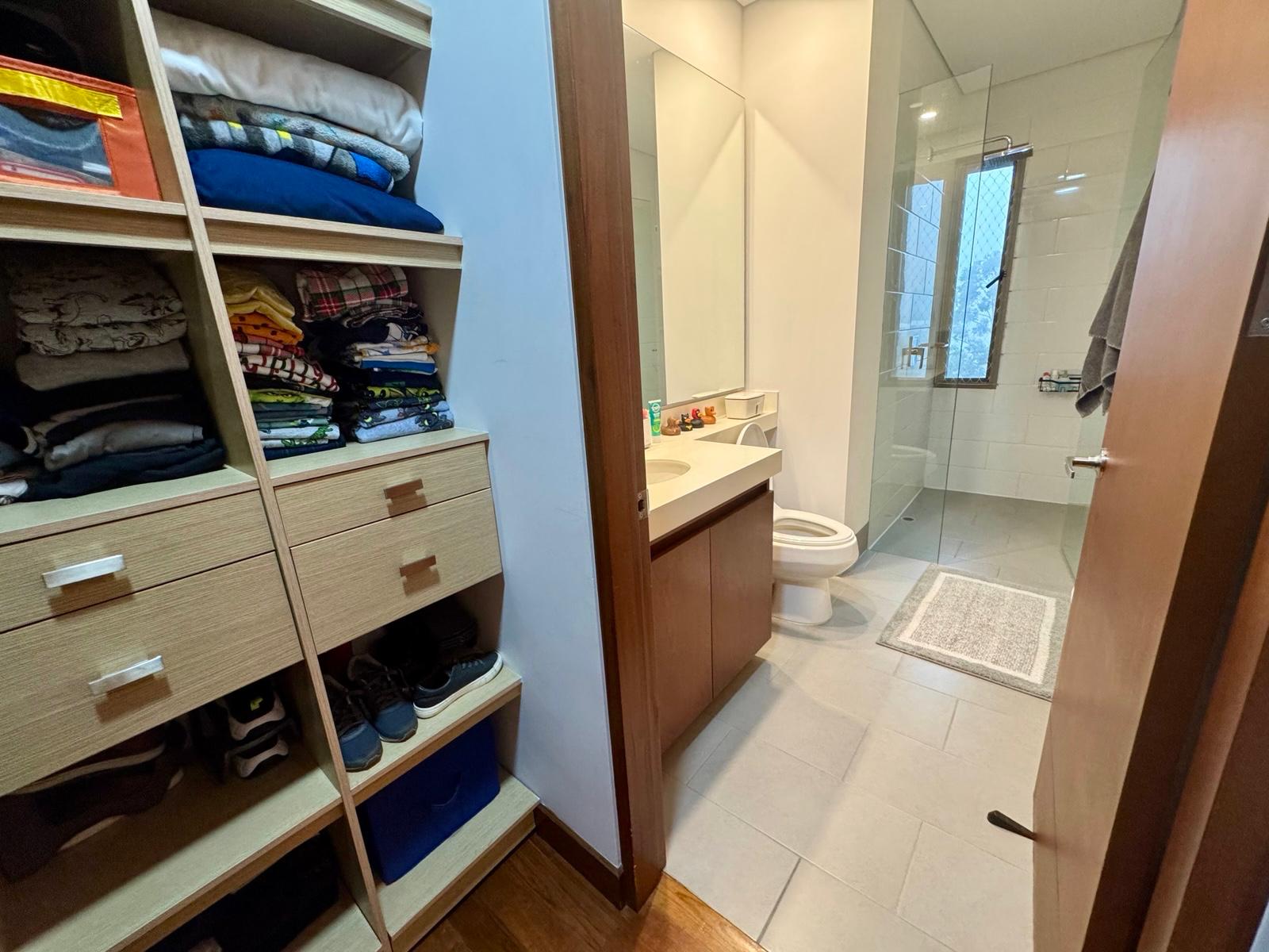 Apartamento en venta  en el poblado  las palmas  Medellín