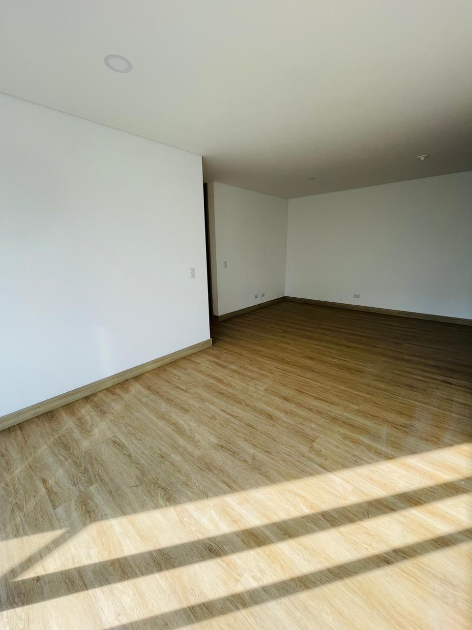 Apartamento para estrenar en venta en La Abadía Envigado