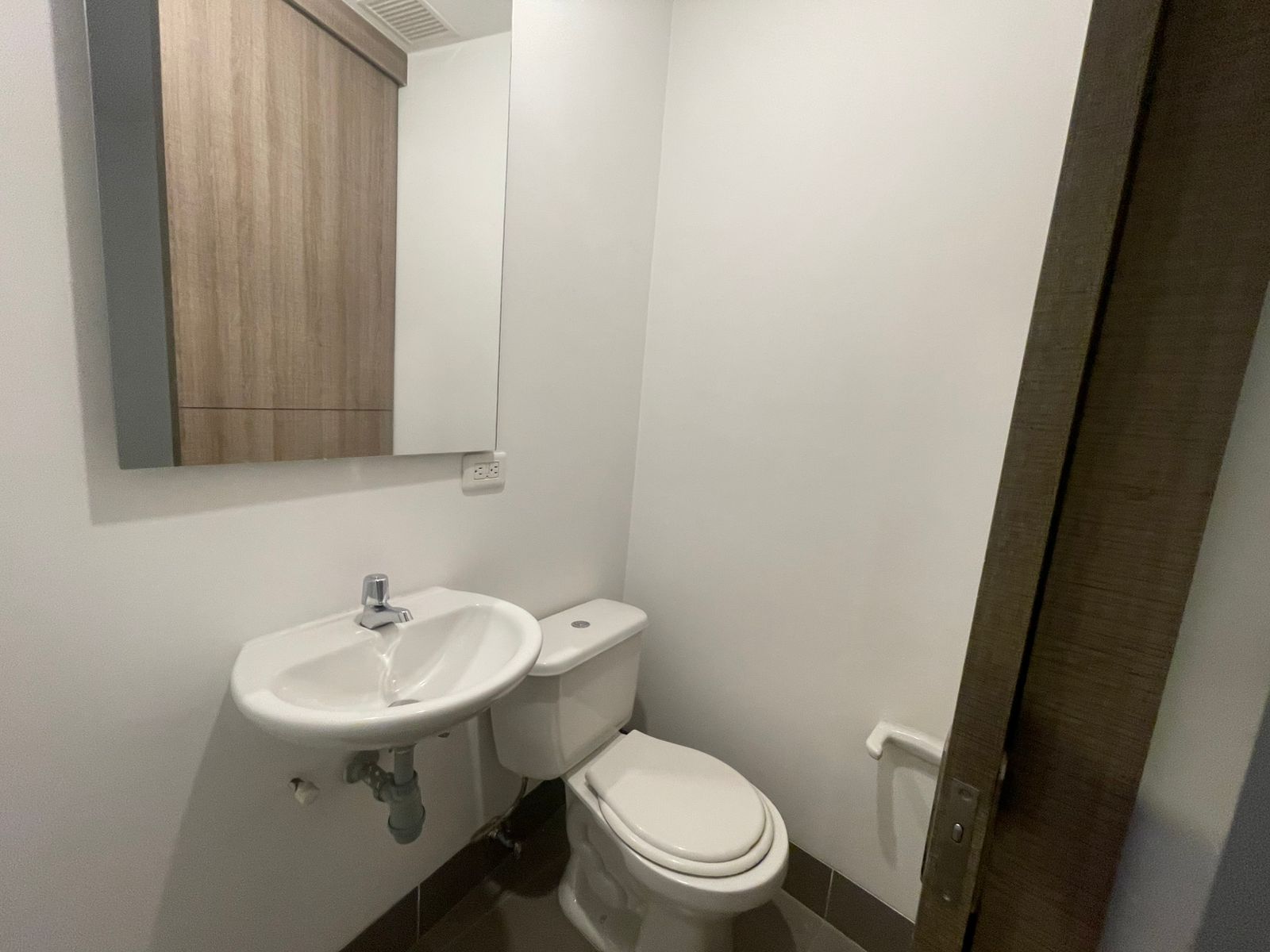 Apartamento para arriendo en Envigado Loma las brujas