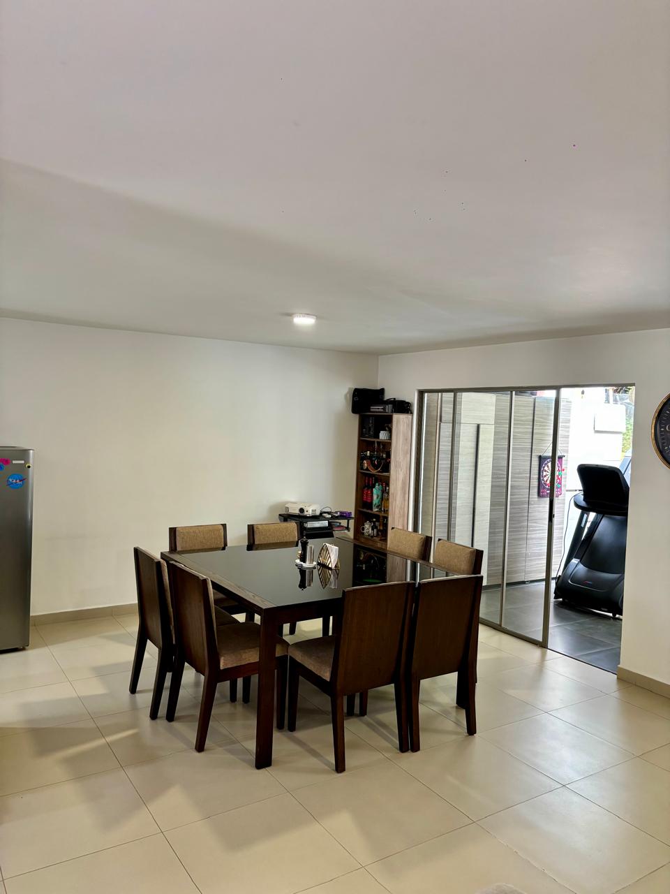 Casa en venta en Envigado la Calleja