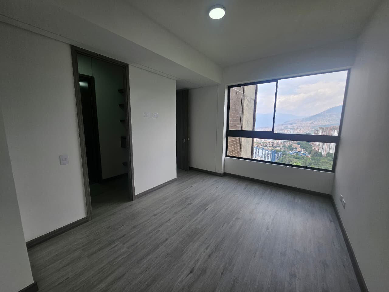 Apartamento para estrenar en arriendo en Las Palmas Medellín