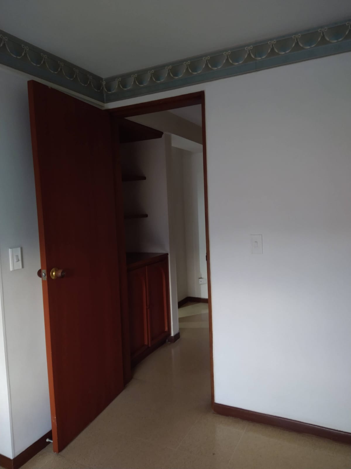 Apartamento en Venta Medellin Loma de los Bernal