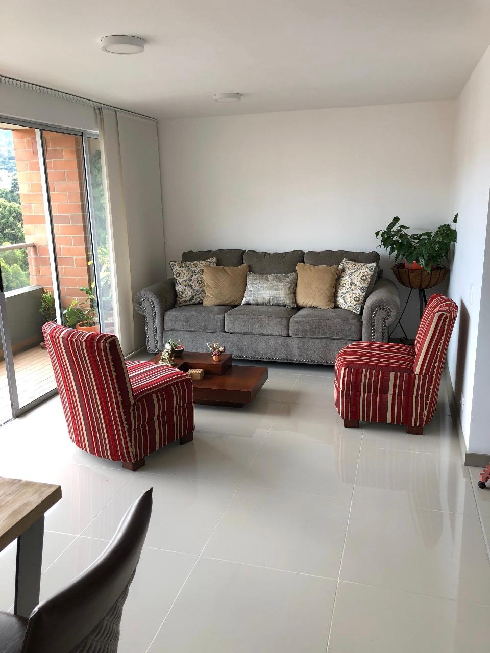 Apartamento en venta en la Estrella Suramerica