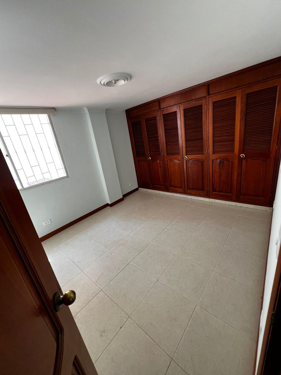 Apartamento para venta en Medellin Laureles