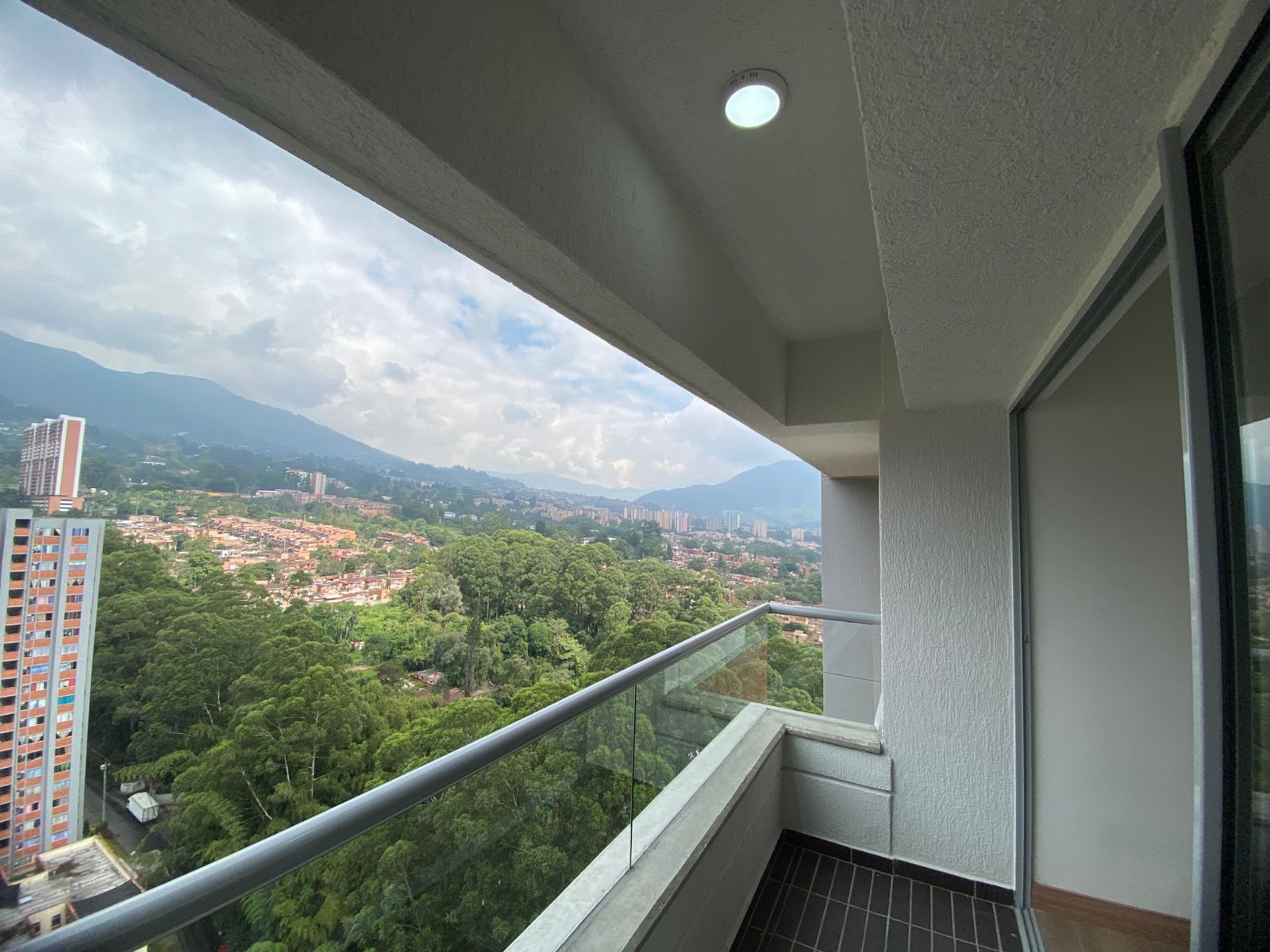 Apartamento en venta en la estrella toledo