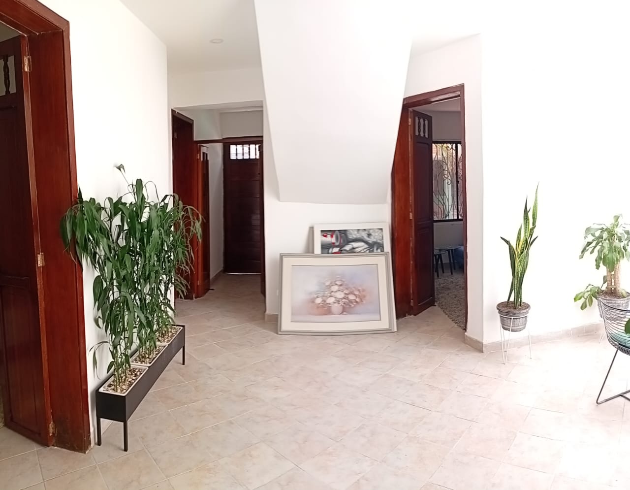 Casa amoblada para arriendo en Santa Monica Medellín