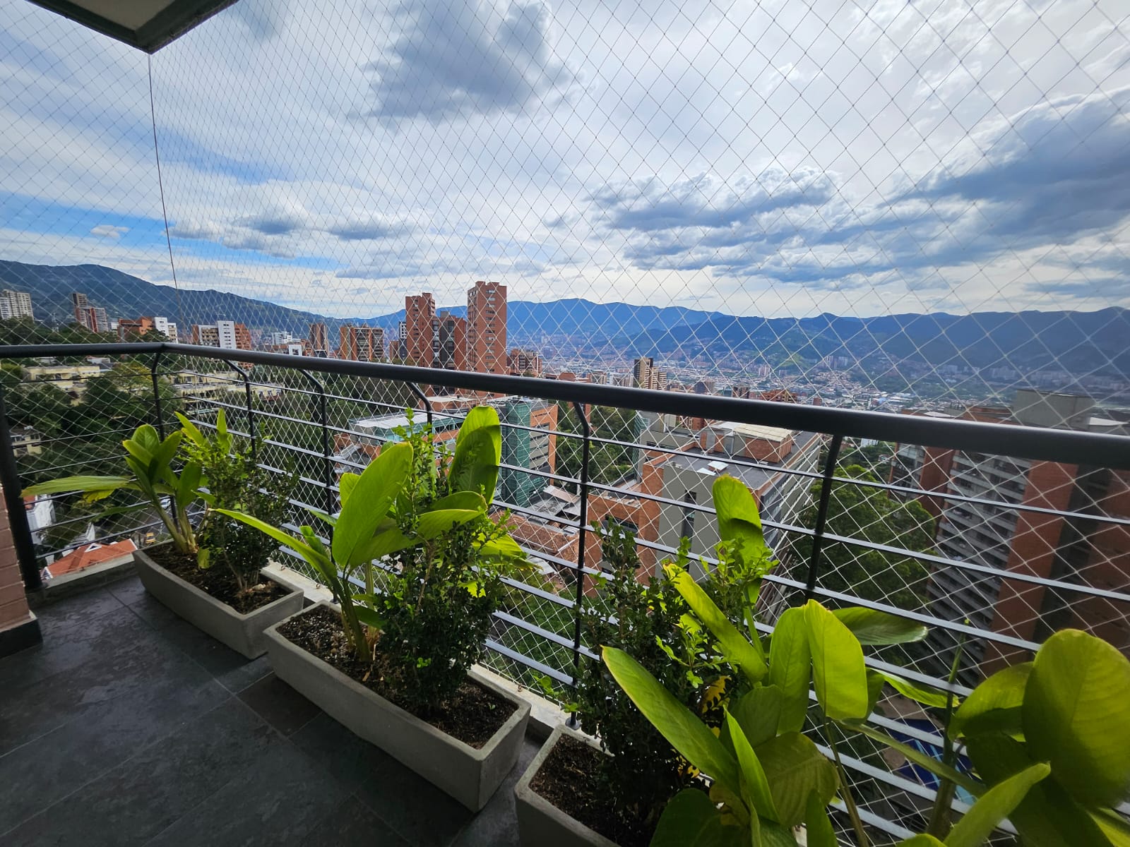 Apartamento para arriendo en La Calera Poblado Medellin