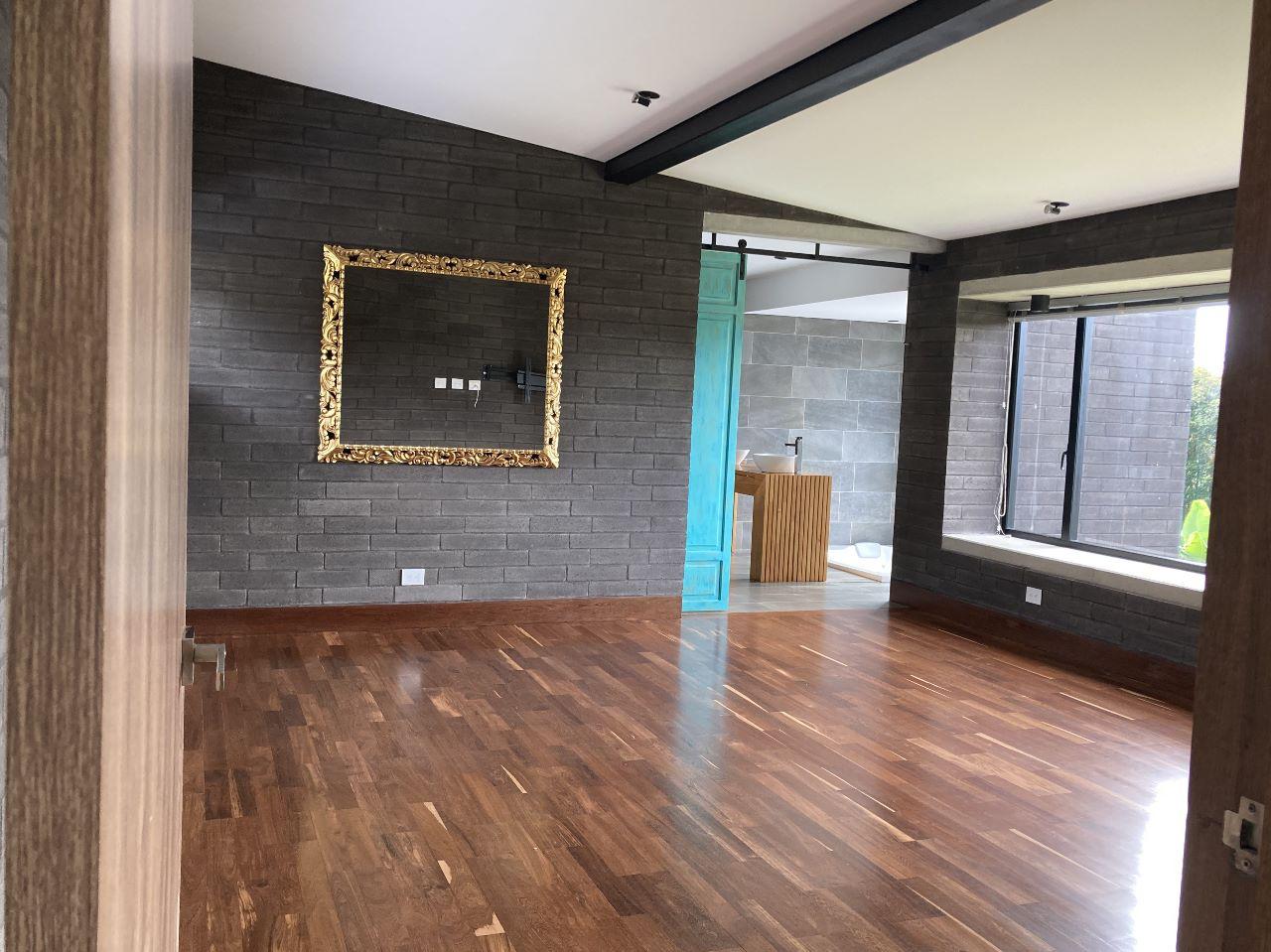 Casa en venta    en Envigado Loma de El Escobero