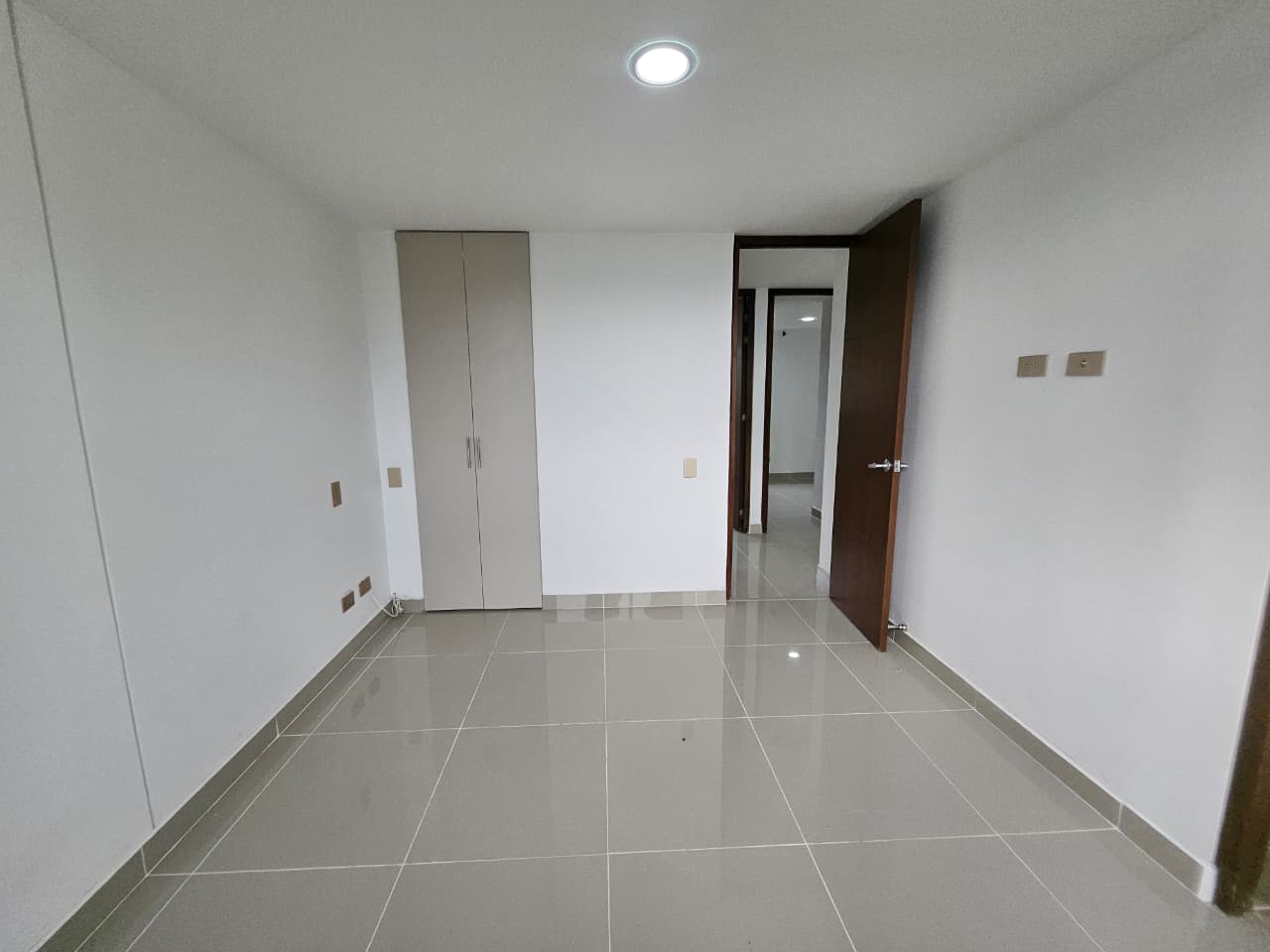 Apartamento para arriendo en La Loma del Indio El Poblado