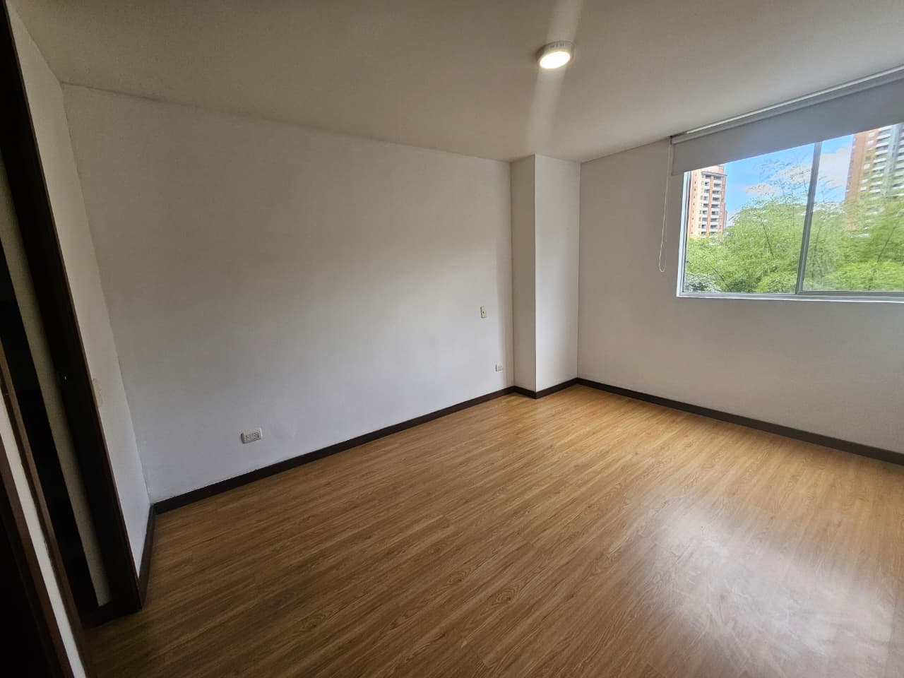 Apartamento en arriendo en La Loma del Esmeraldal Envigado