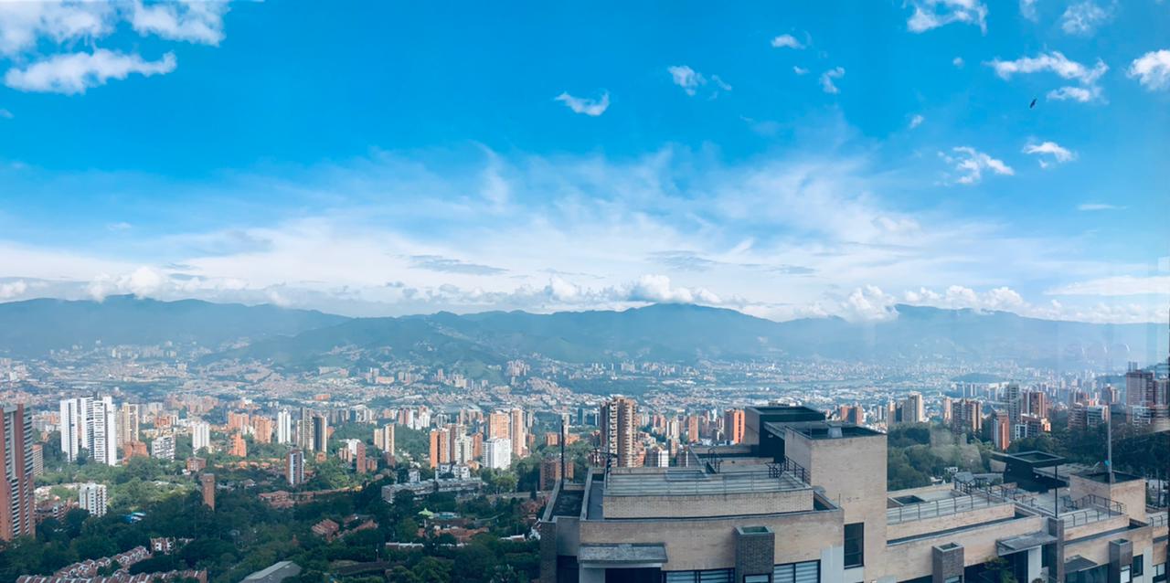 Venta de apartamento en Medellin El Poblado Los Balsos