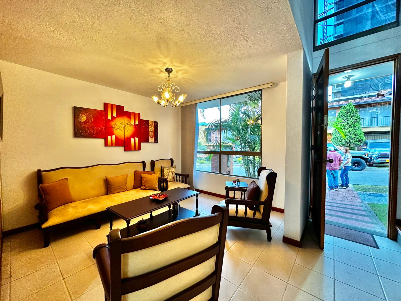 Casa en venta en la Estrella Suramerica