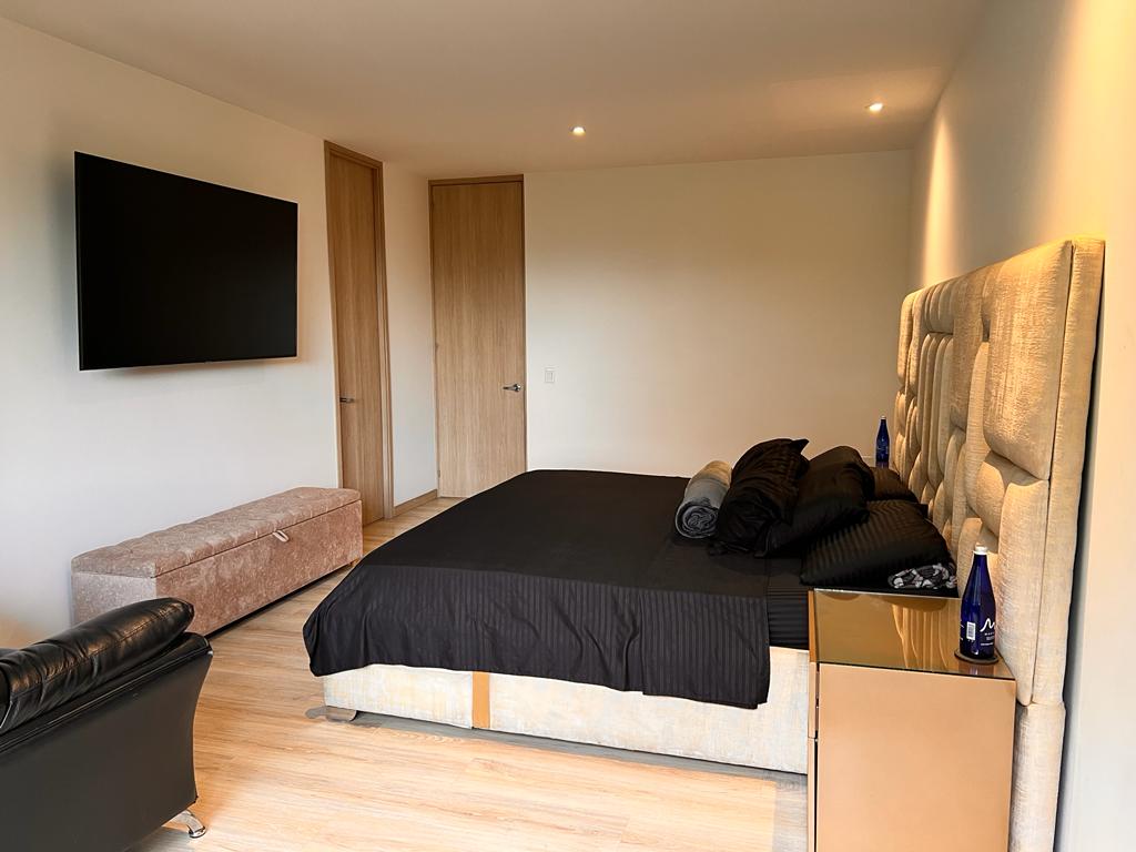 Casa para la venta en Envigado la Calleja